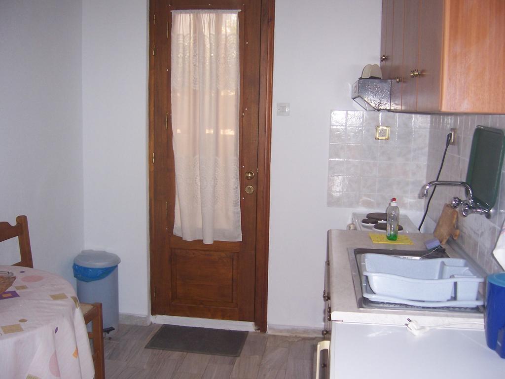 Milina Apartments Экстерьер фото